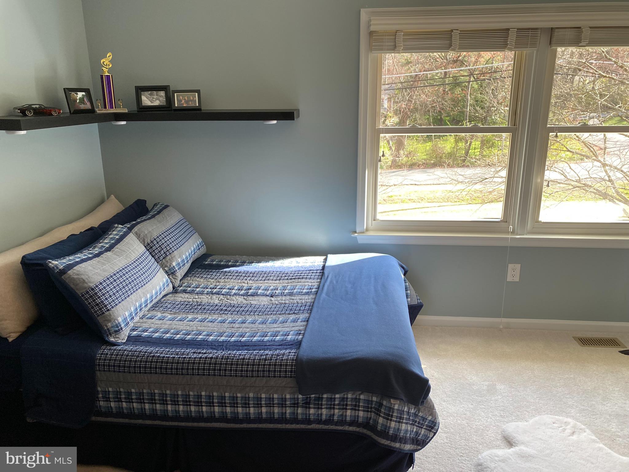 HOMEWOOD - Residential