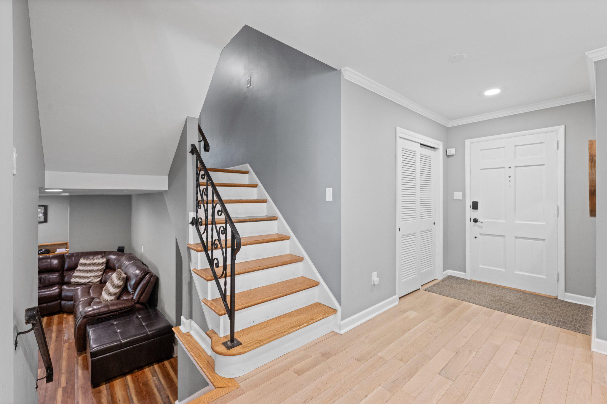 BRYN MAWR - Residential
