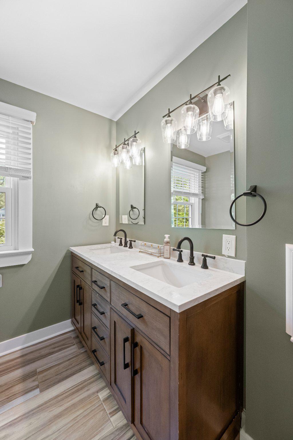 BRYN MAWR - Residential
