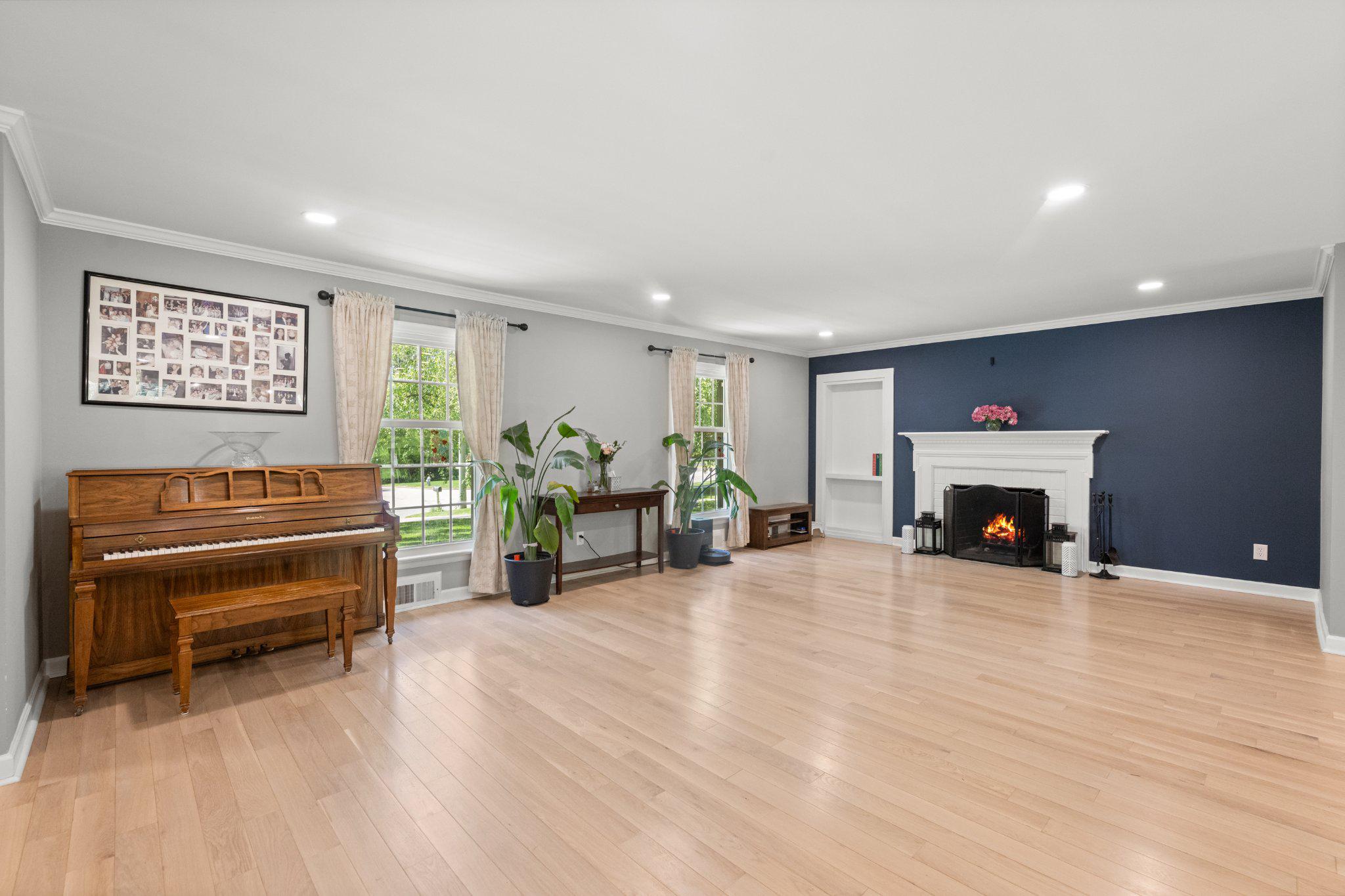 BRYN MAWR - Residential