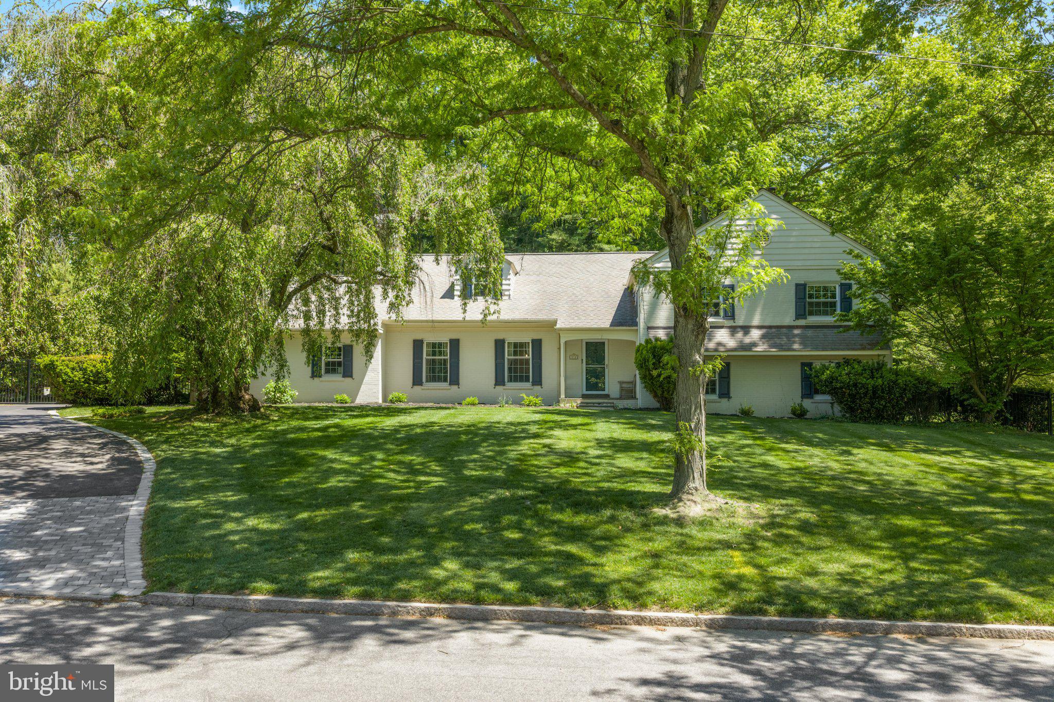 BRYN MAWR - Residential