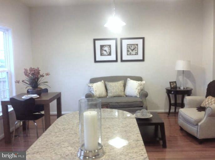 STONE RIDGE SOUTH - Residential Lease