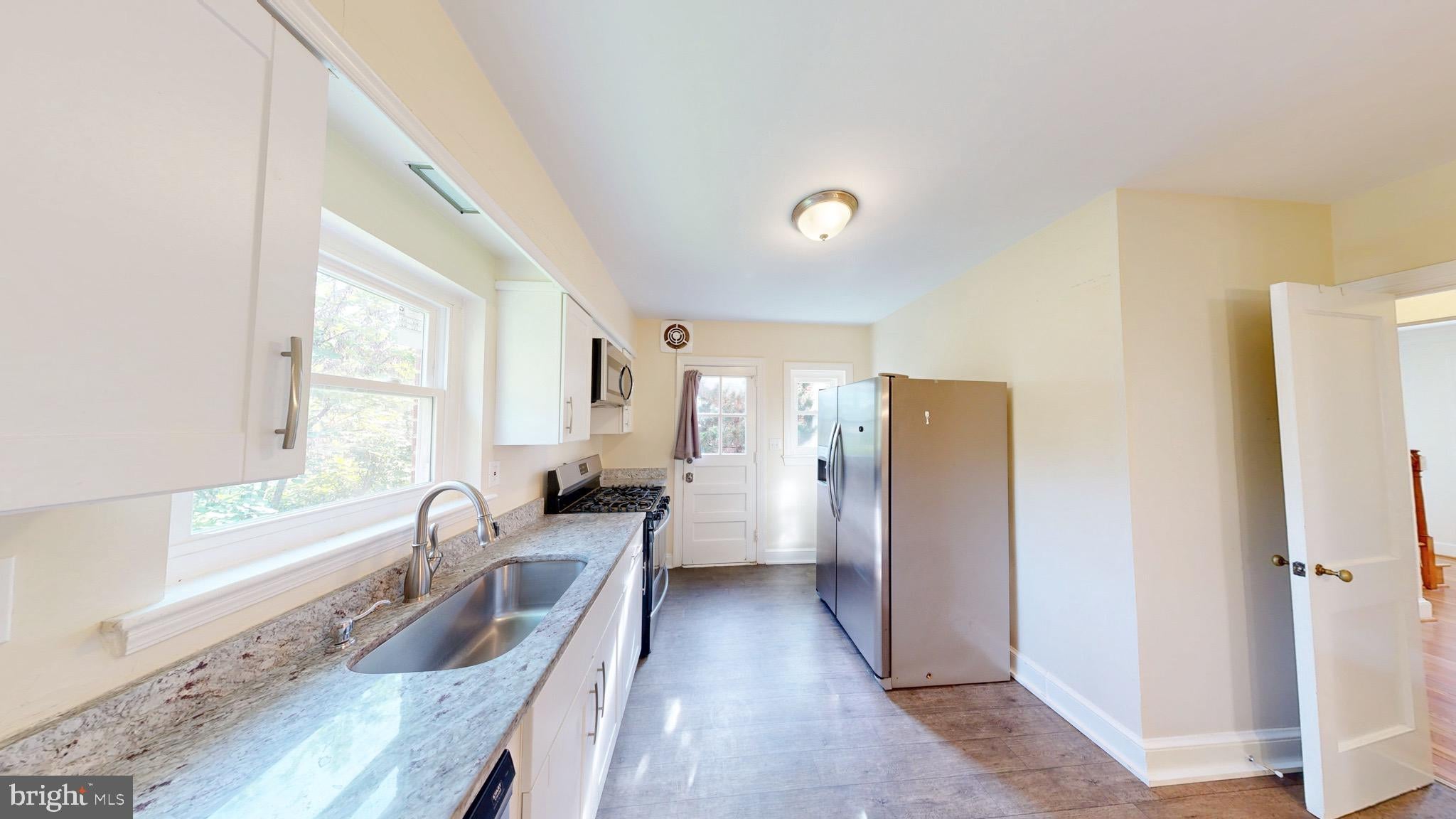 11 INDIAN SPRING DRIVE