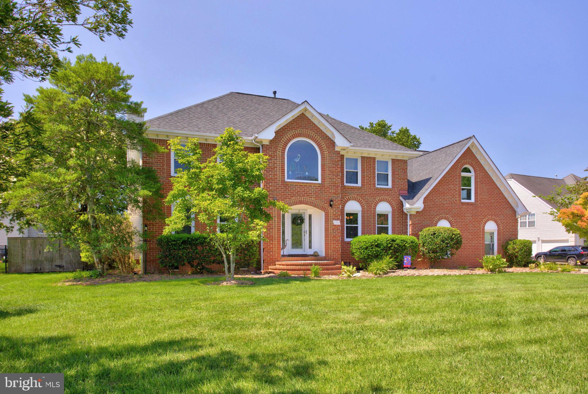 2501 WOODS HOLE CT