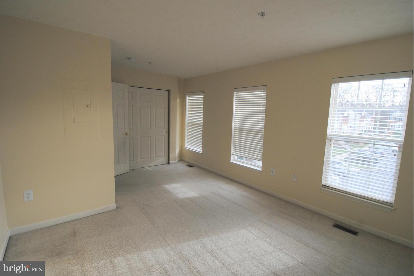 CRAIN SUMMIT - Residential Lease