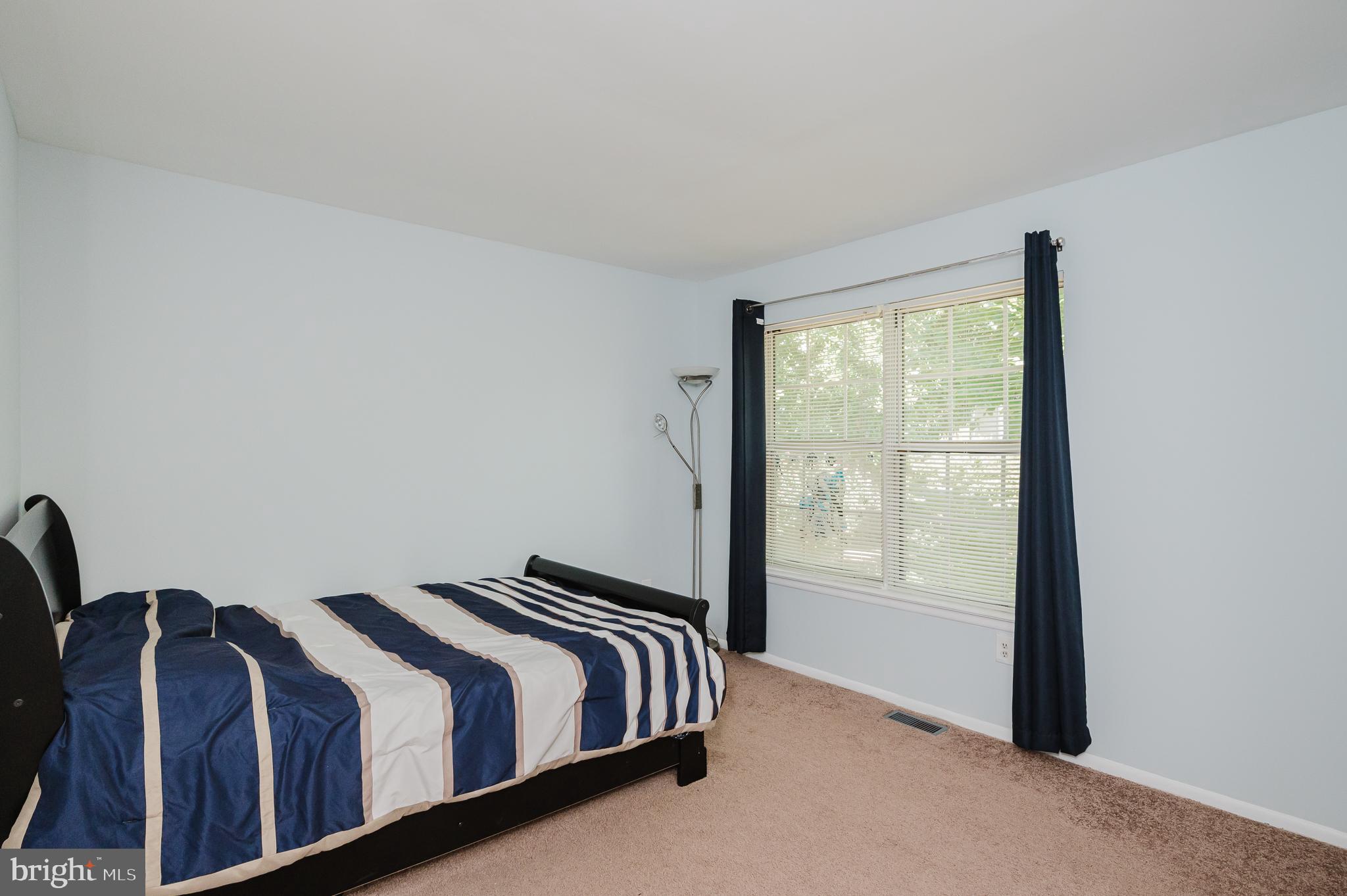 ROLLING CREST - Residential