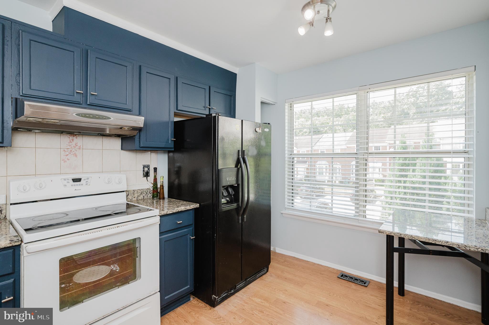 ROLLING CREST - Residential