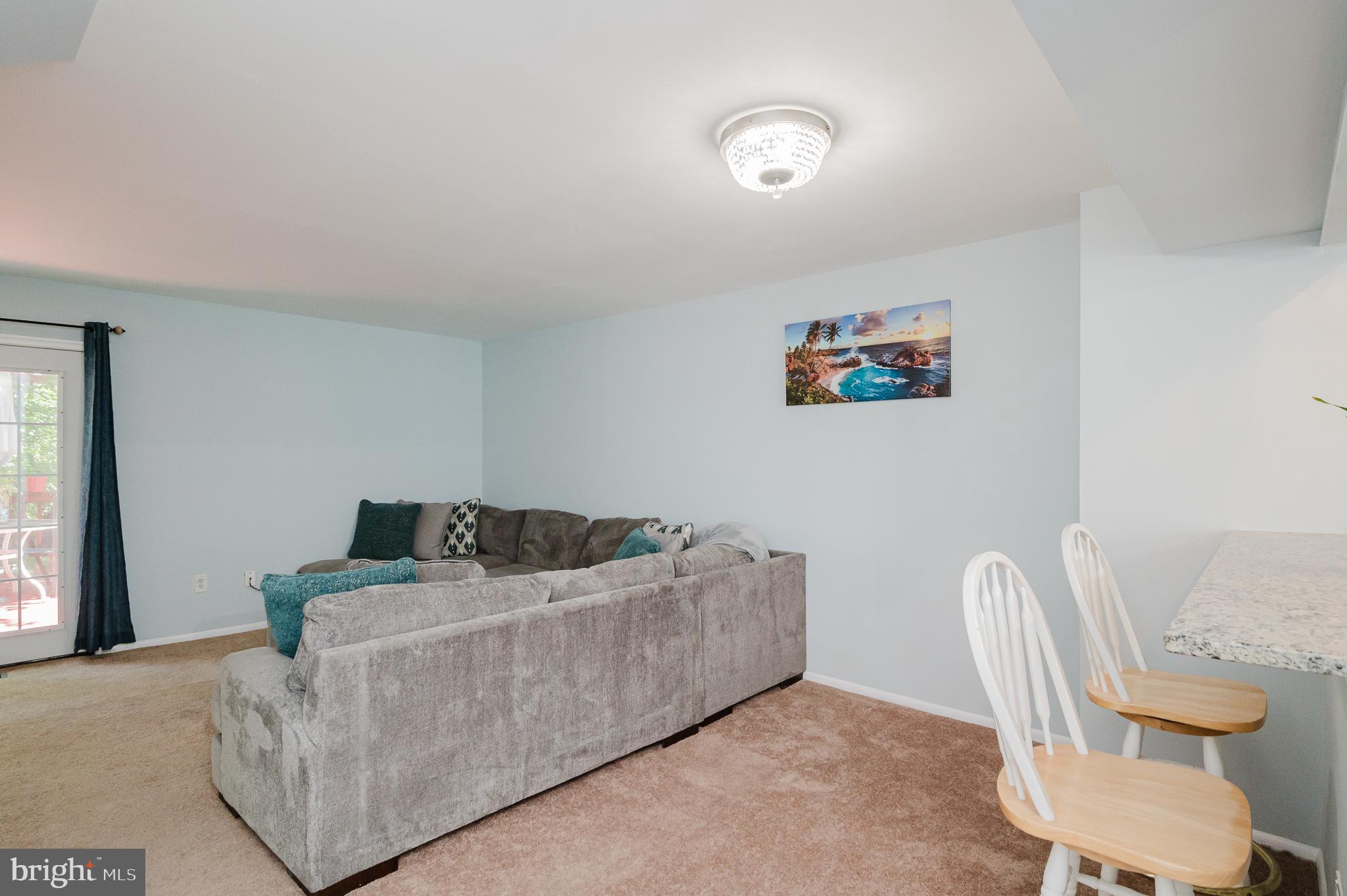 ROLLING CREST - Residential