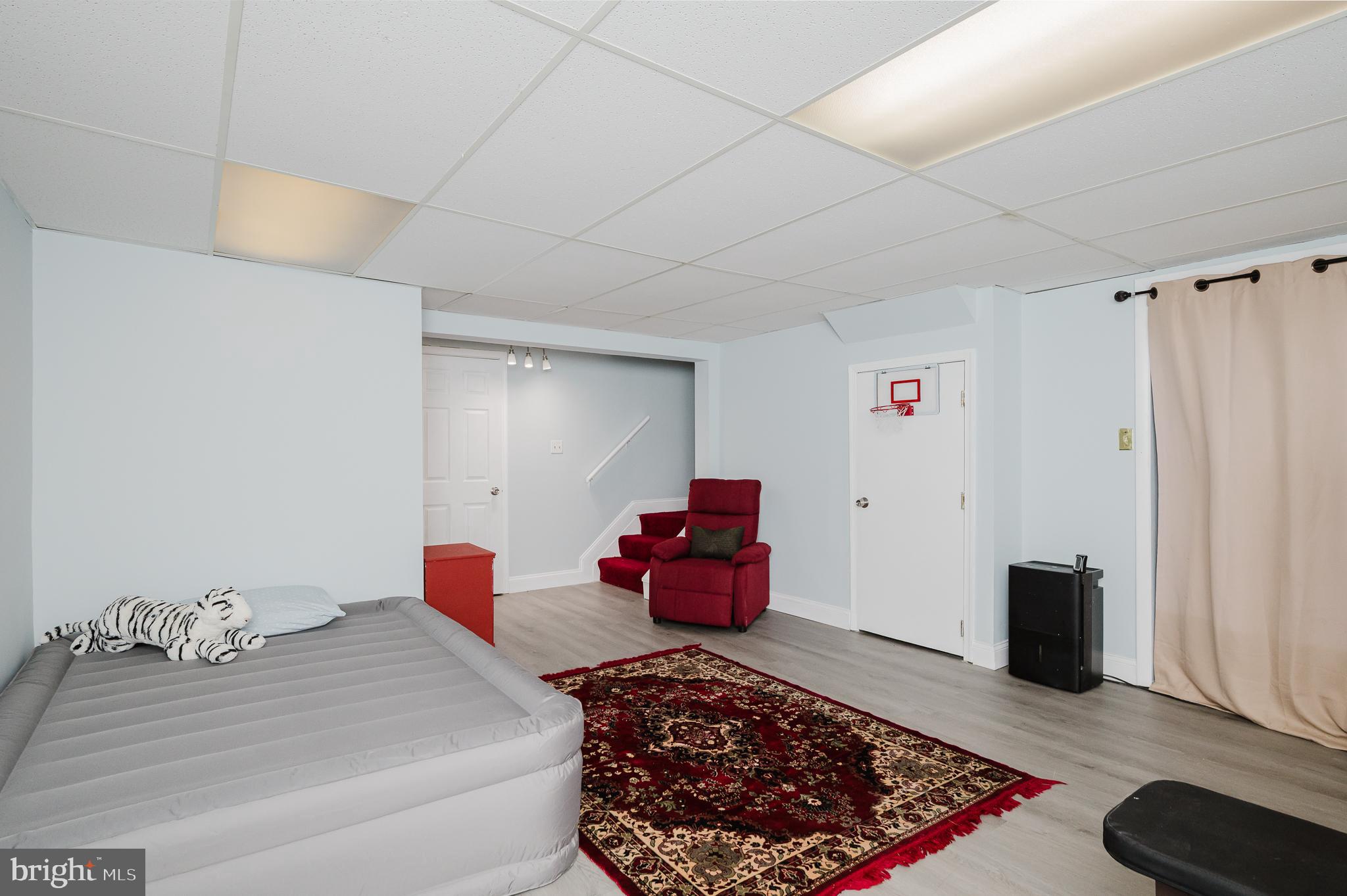 ROLLING CREST - Residential