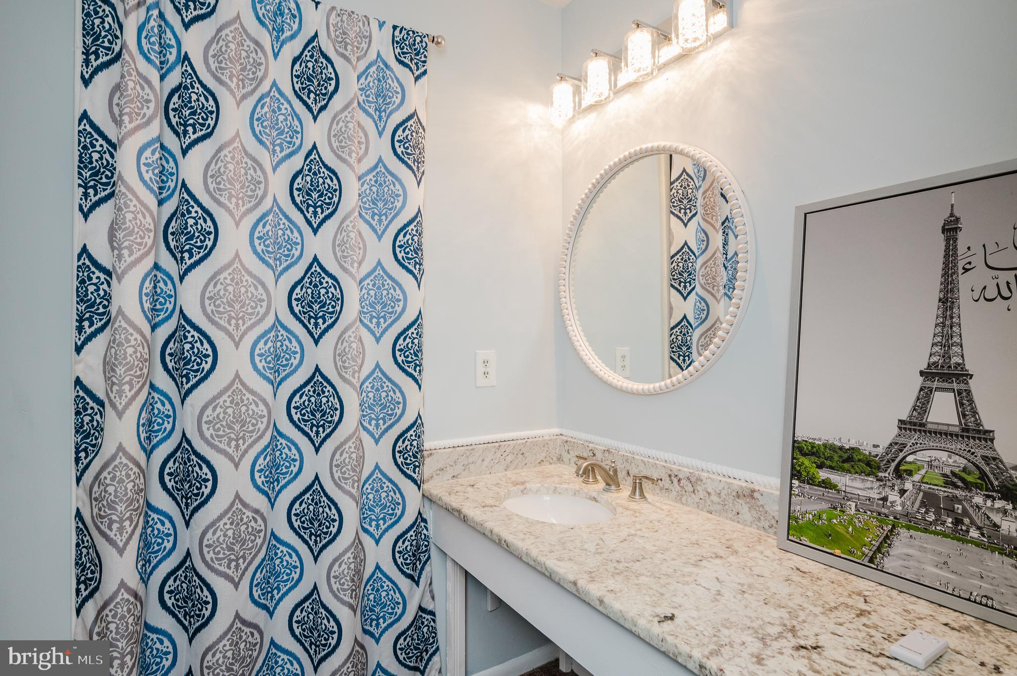 ROLLING CREST - Residential