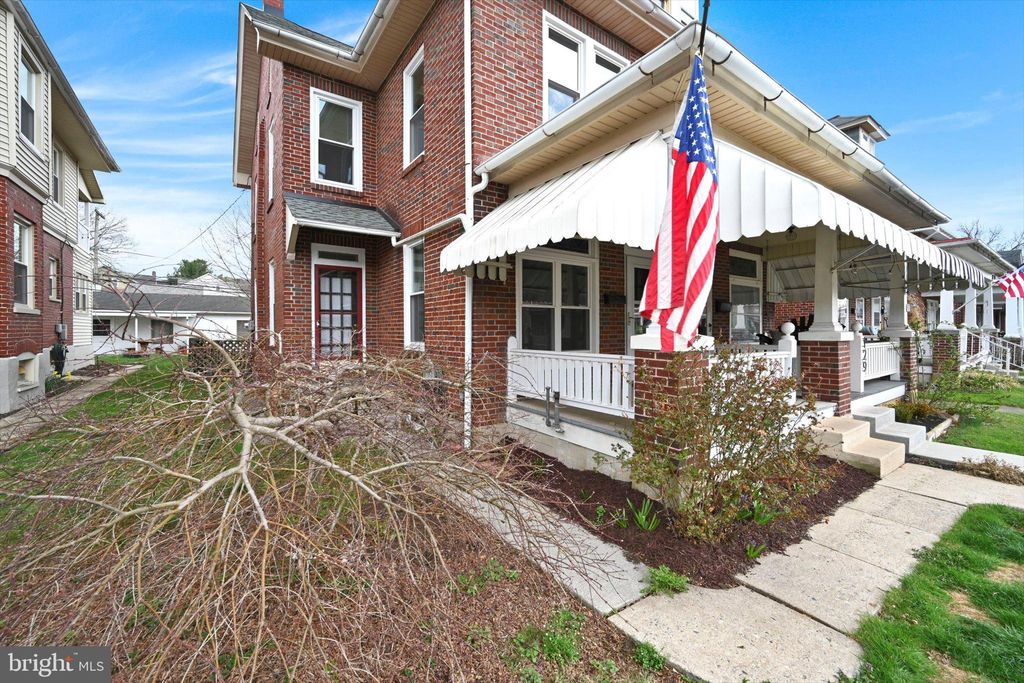 Photo of 131 Park Avenue, EPHRATA, PA 17522 (MLS # PALA2066666)