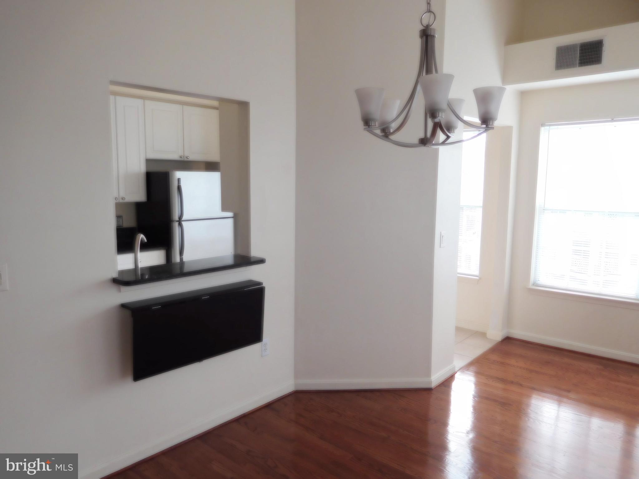 FOUNDERS WALK - Residential Lease