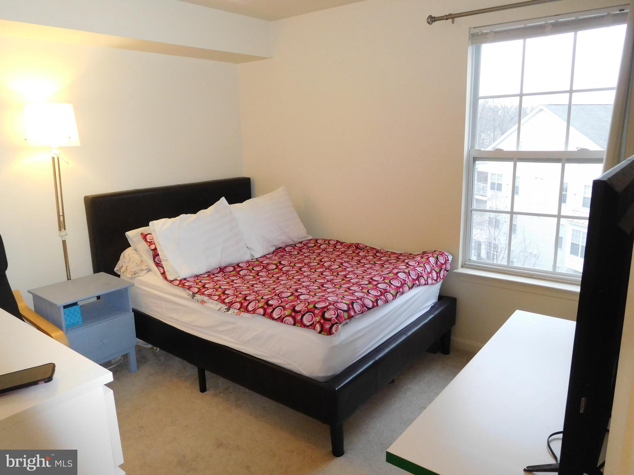 FOUNDERS WALK - Residential Lease