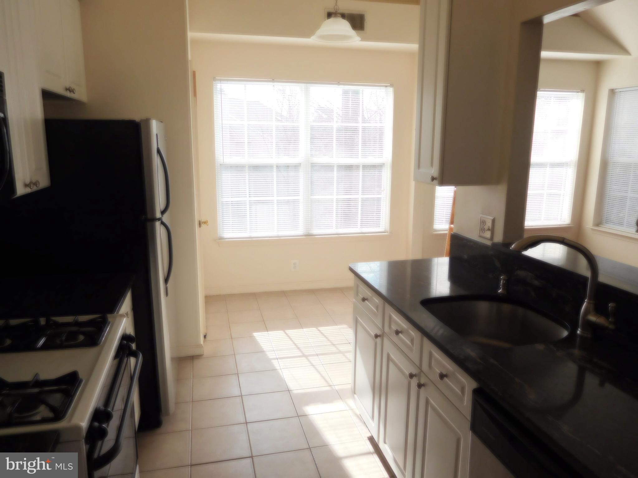 FOUNDERS WALK - Residential Lease