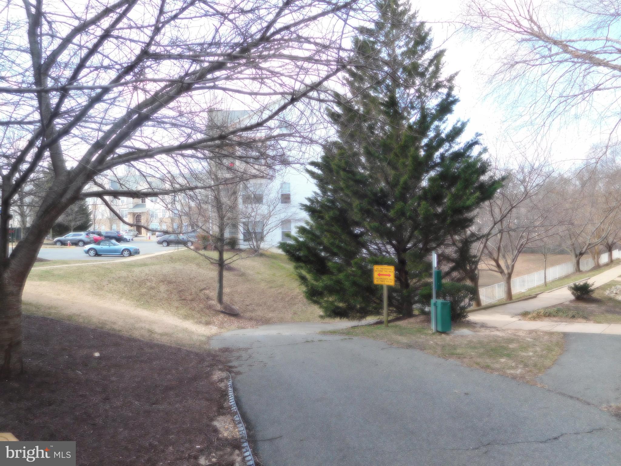 FOUNDERS WALK - Residential Lease