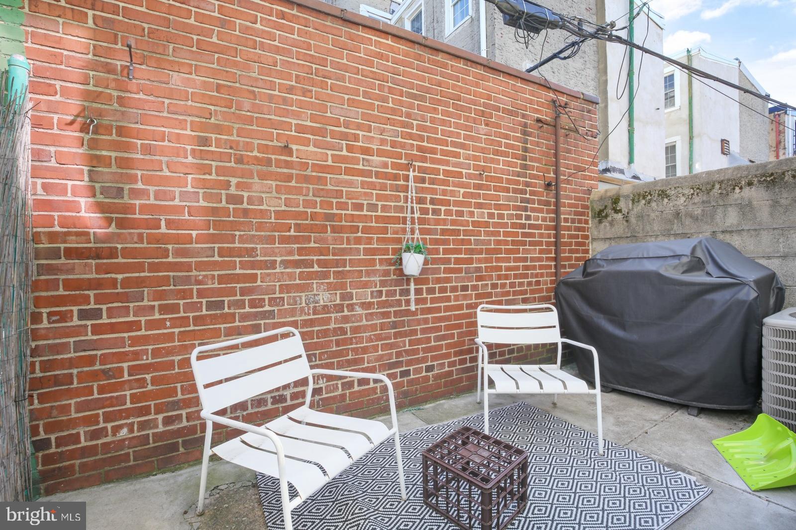 FISHTOWN - Residential Lease