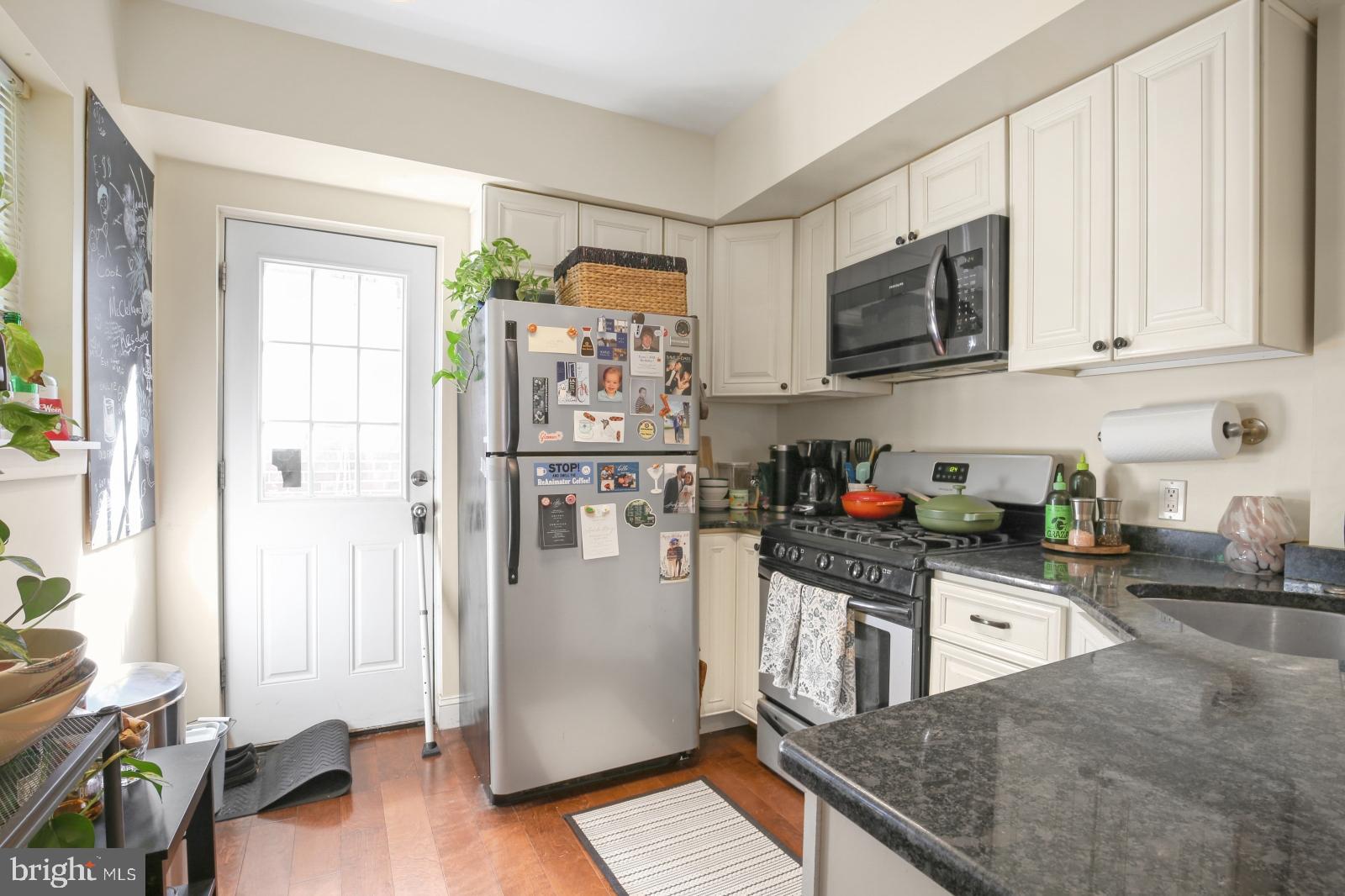 FISHTOWN - Residential Lease