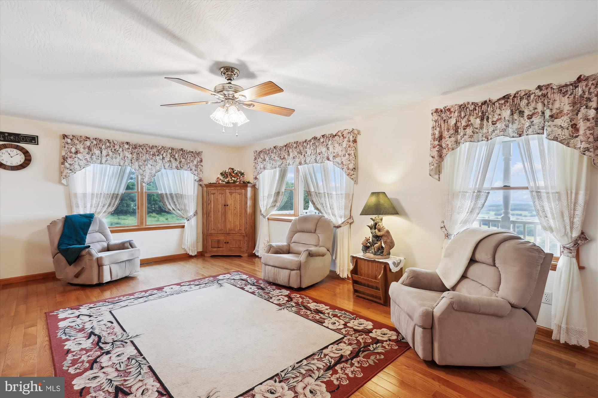 GREENWOOD RIDGE - Residential