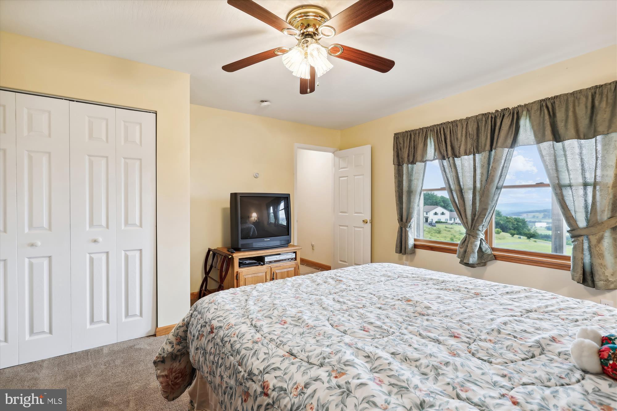 GREENWOOD RIDGE - Residential