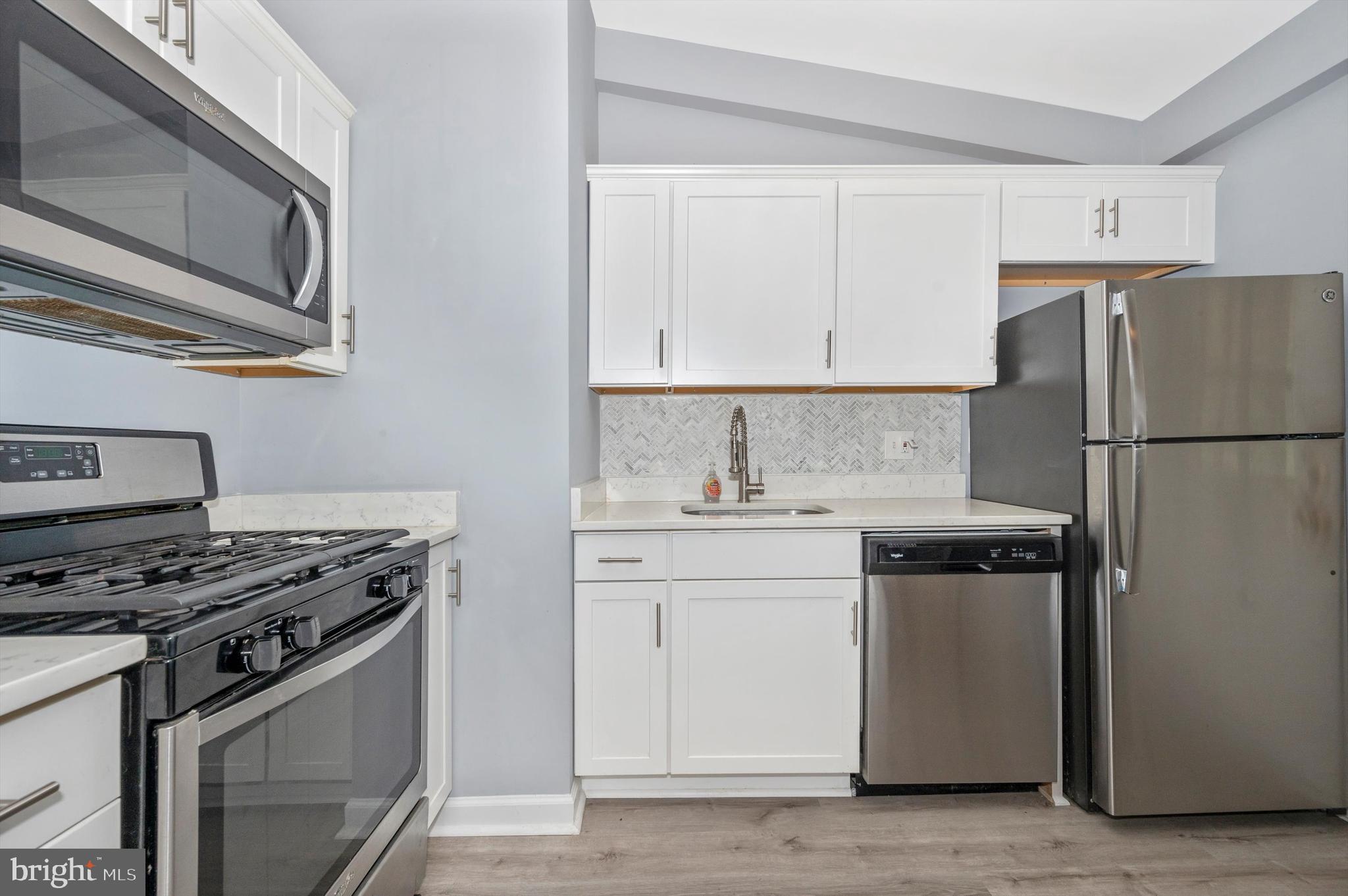 MORNINGSIDE HEIGHTS - Residential