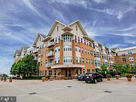 PIERSIDE AT HARBORVIEW - Residential Lease