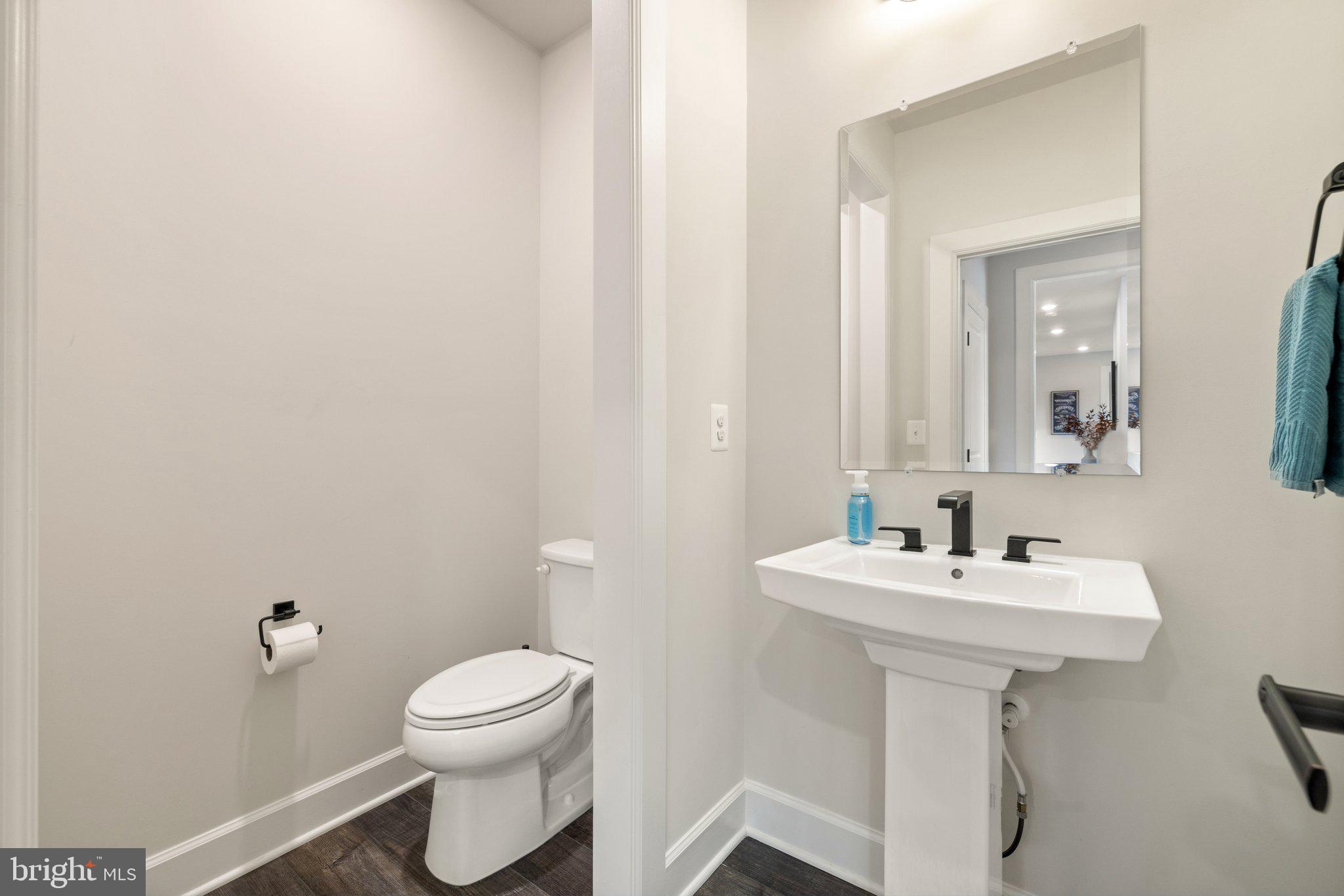 VIRGINIA CROSSING - Residential