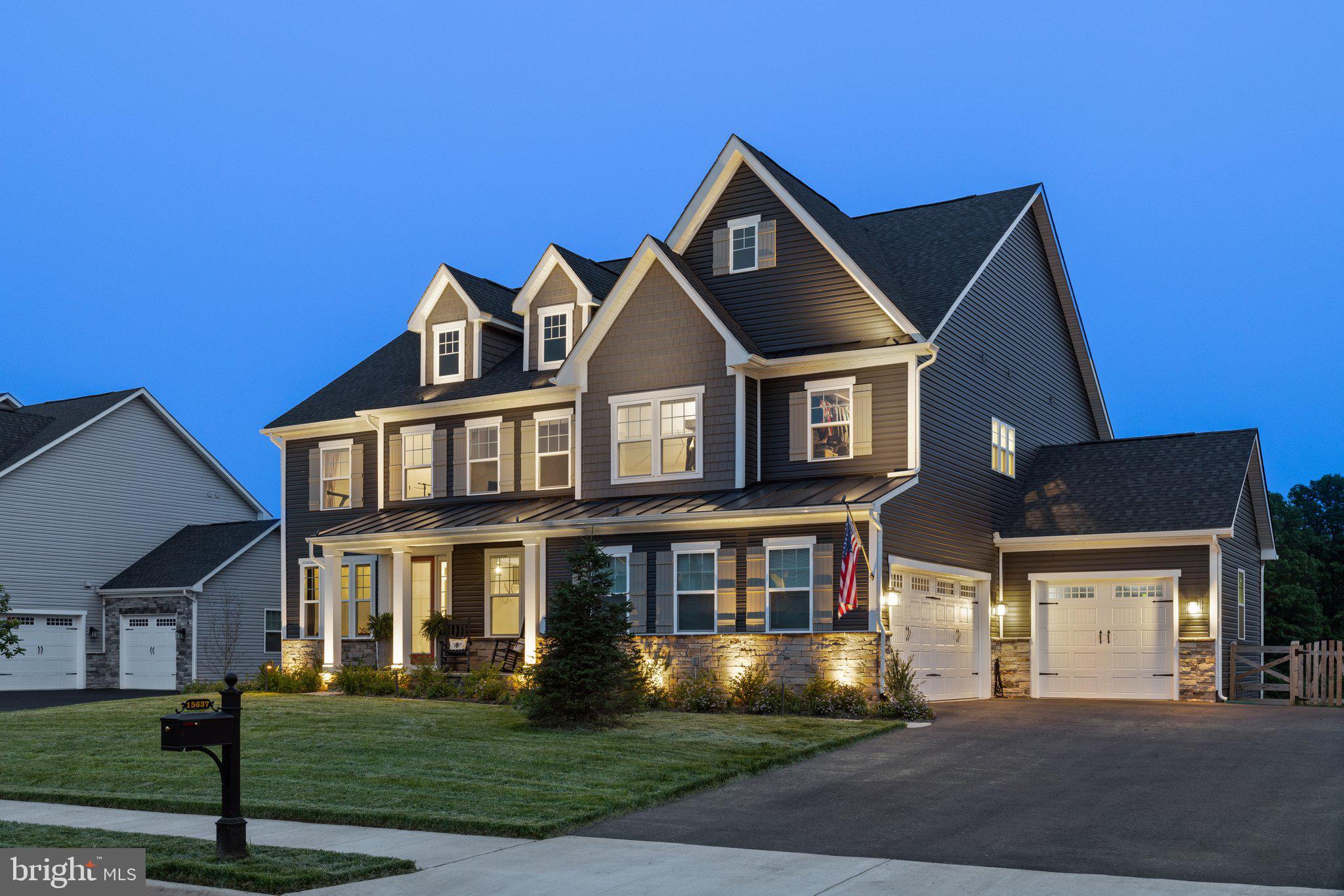 VIRGINIA CROSSING - Residential