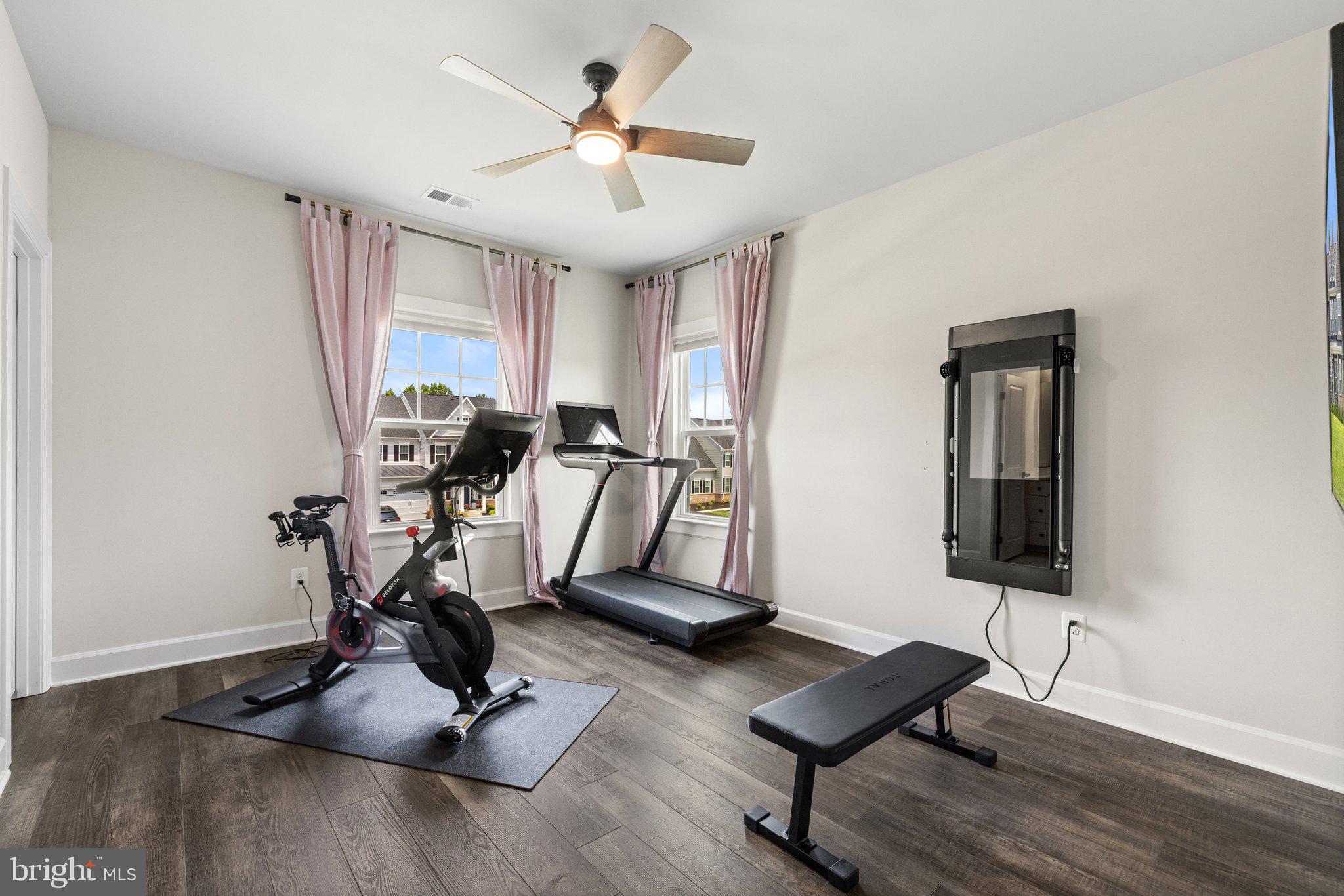 VIRGINIA CROSSING - Residential