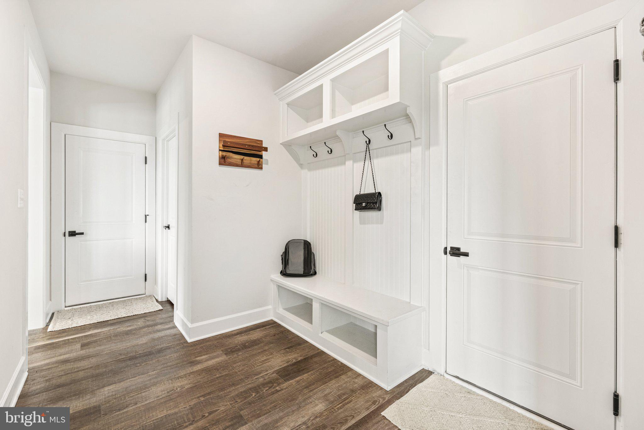 VIRGINIA CROSSING - Residential