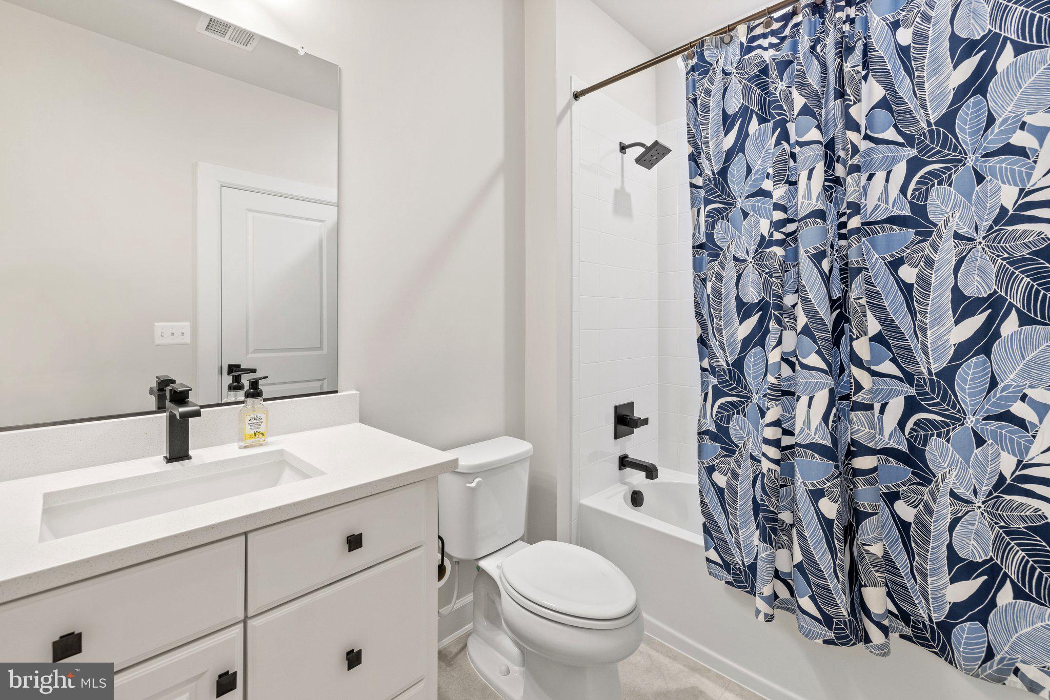 VIRGINIA CROSSING - Residential