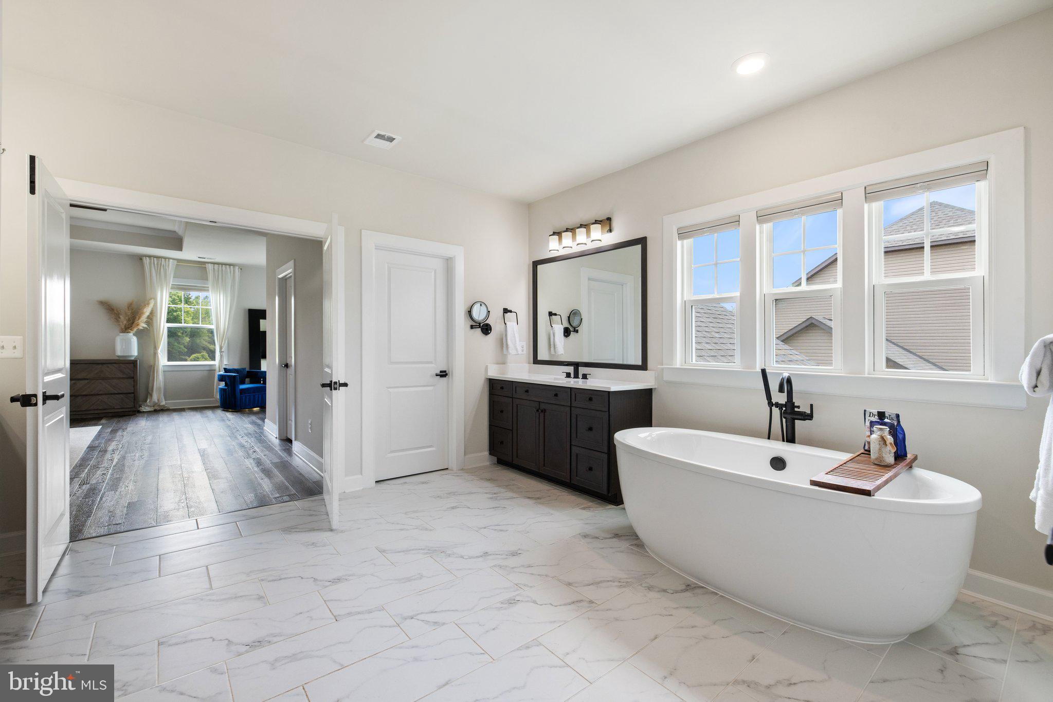 VIRGINIA CROSSING - Residential