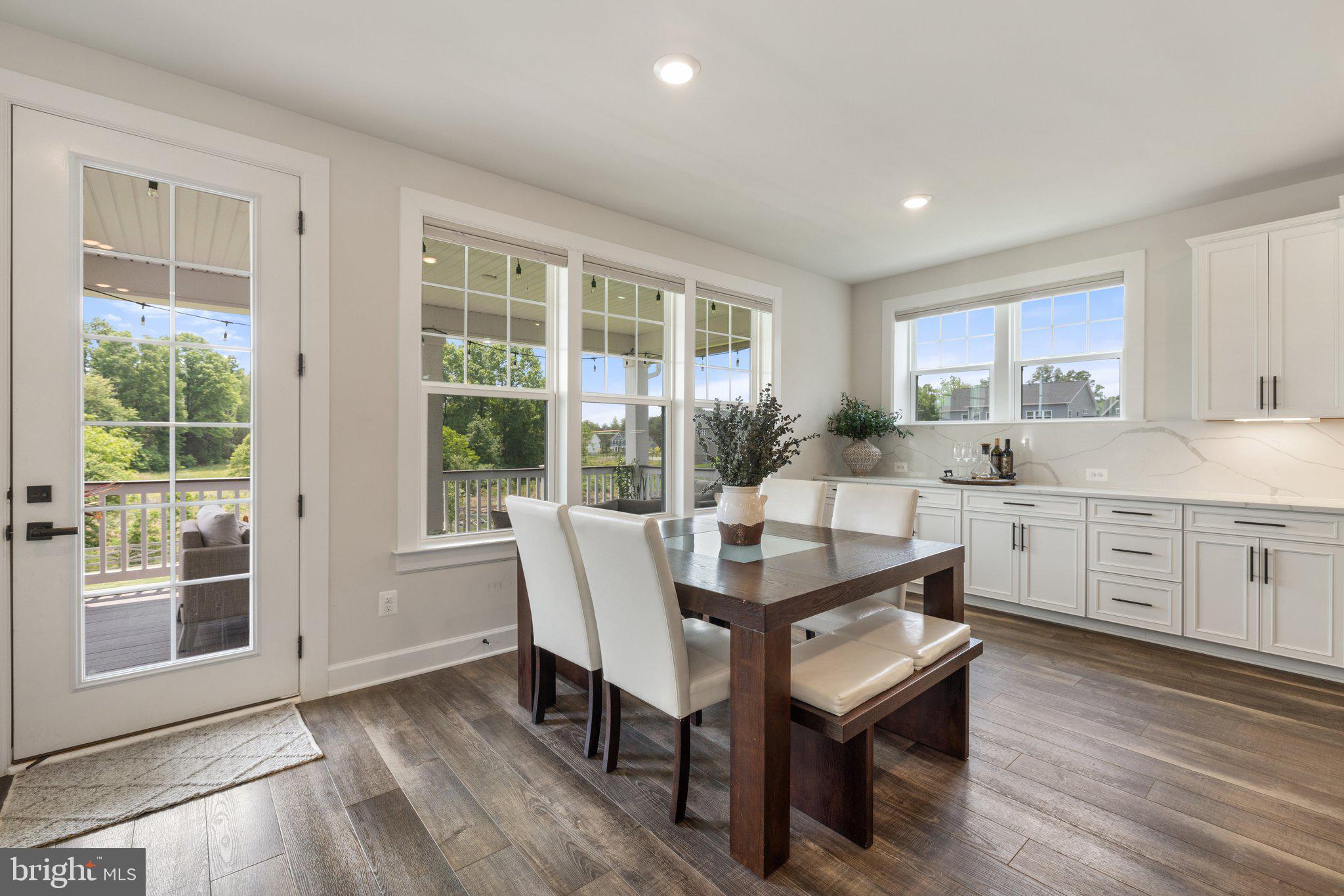 VIRGINIA CROSSING - Residential