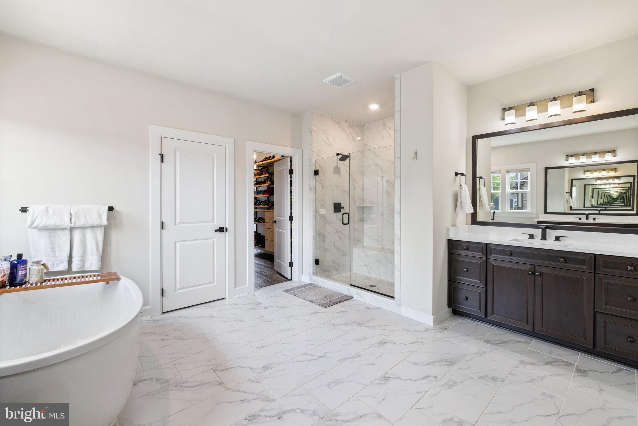 VIRGINIA CROSSING - Residential