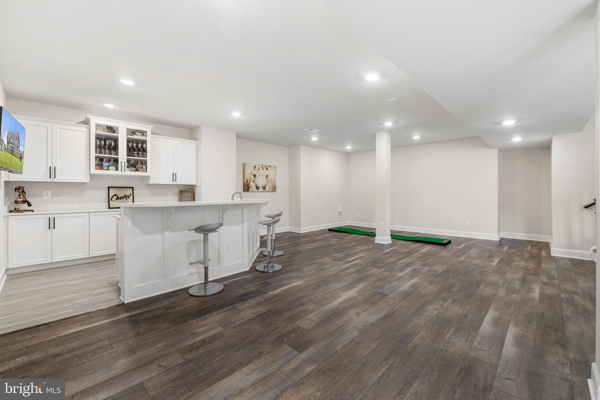 VIRGINIA CROSSING - Residential