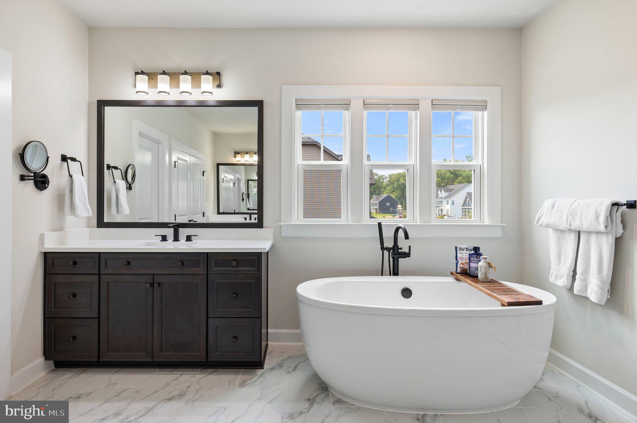 VIRGINIA CROSSING - Residential