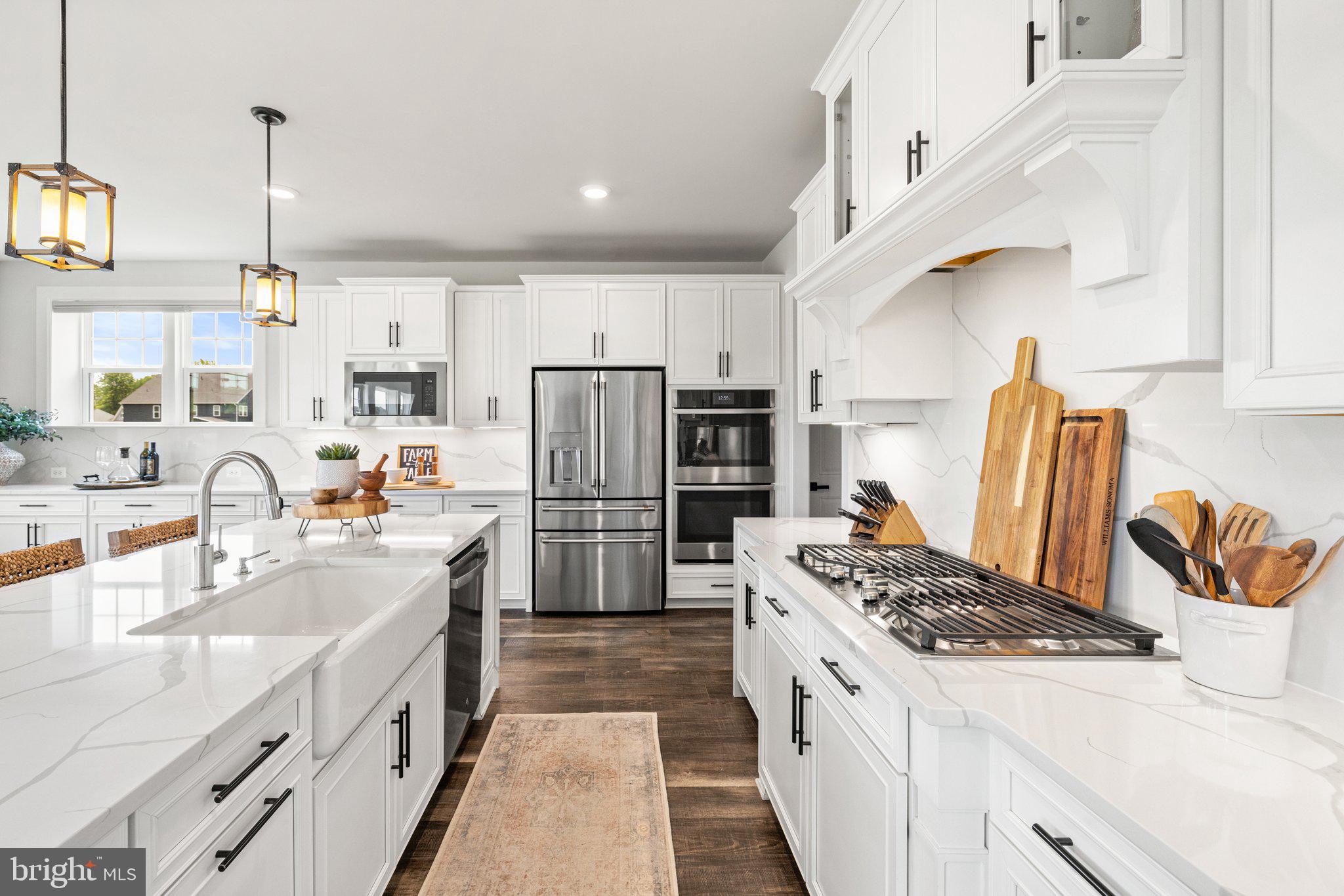 VIRGINIA CROSSING - Residential