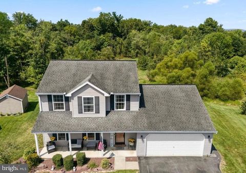 106 CREEK VIEW DRIVE JONESTOWN PA 17038