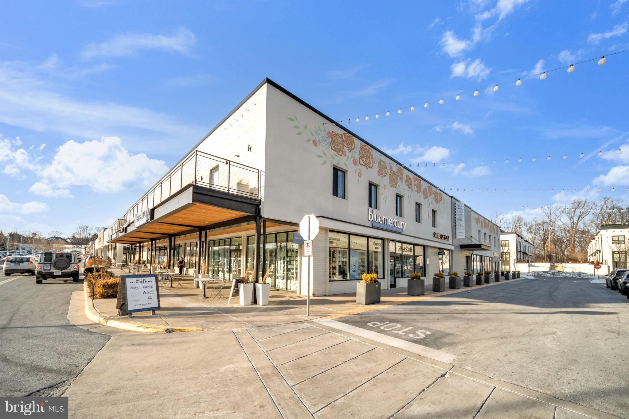 CABIN JOHN VILLAGE - Residential