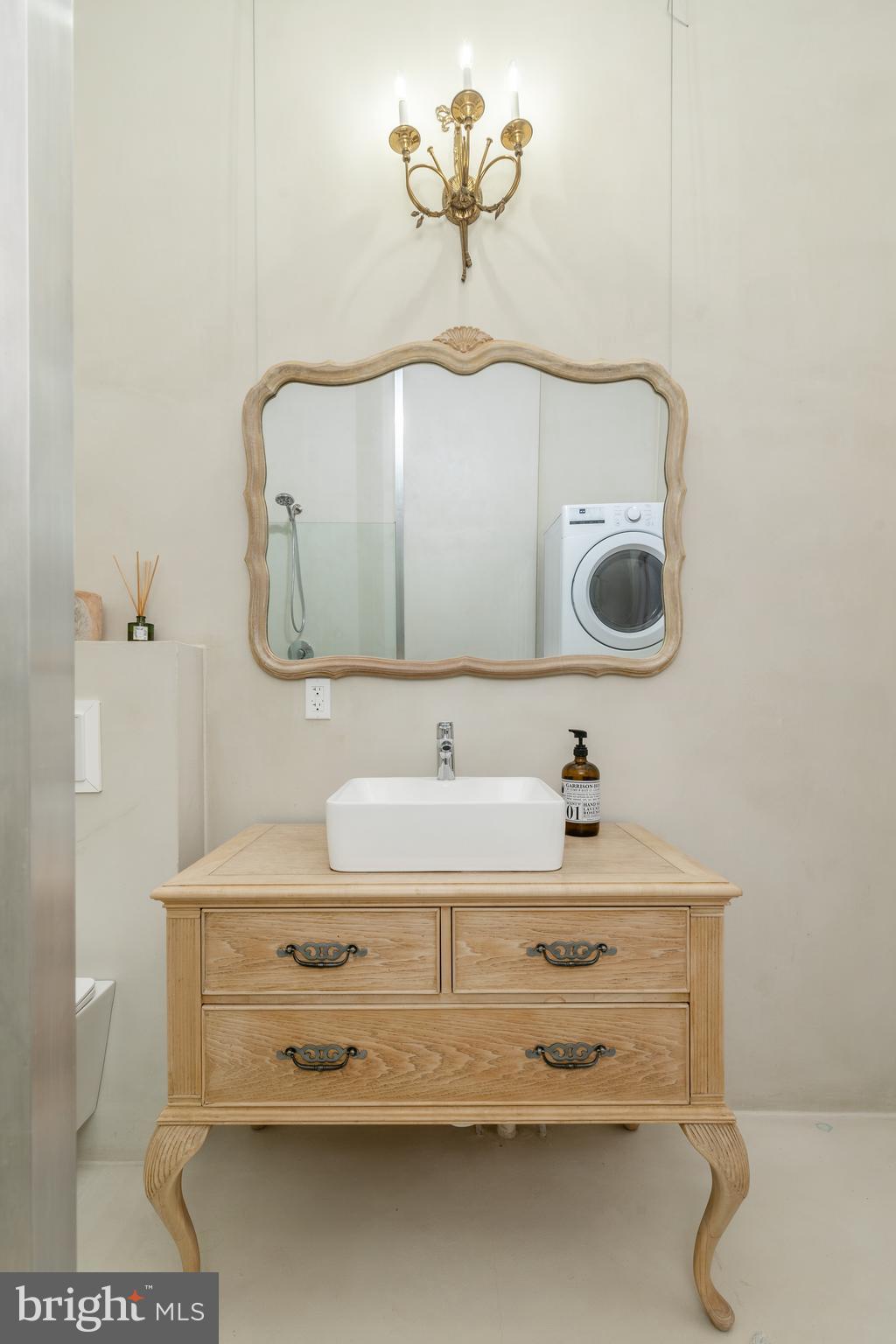 EAST PASSYUNK CROSSING - Residential Lease