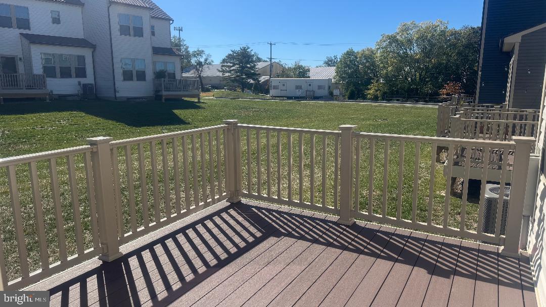 SPRING LAKE - Residential Lease