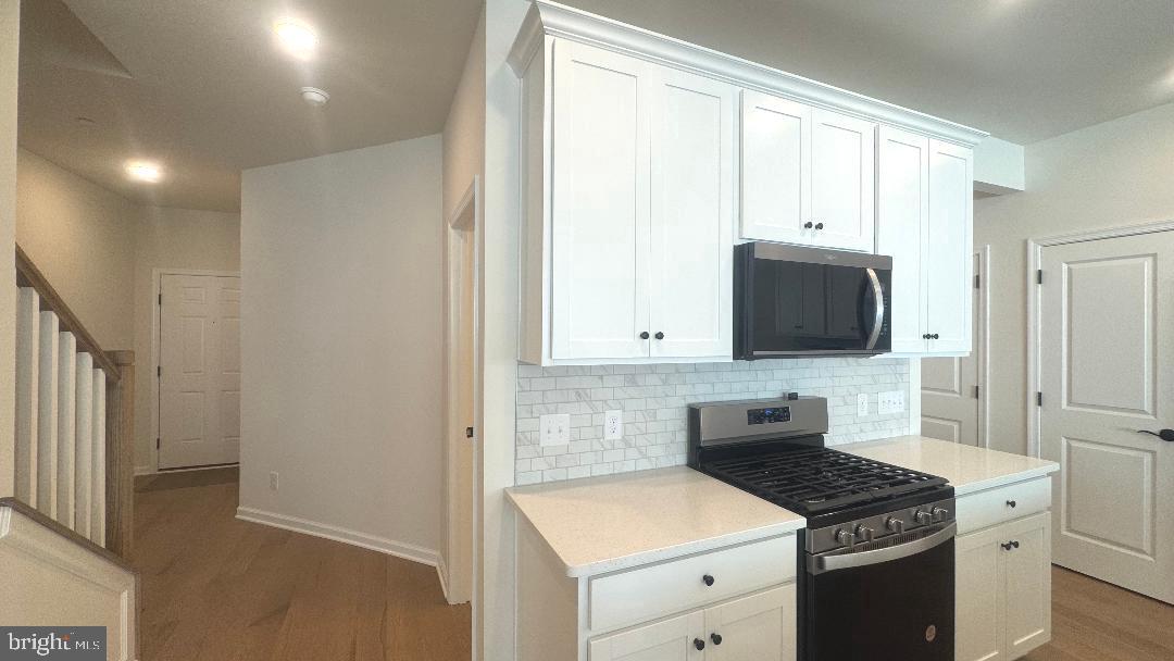 SPRING LAKE - Residential Lease