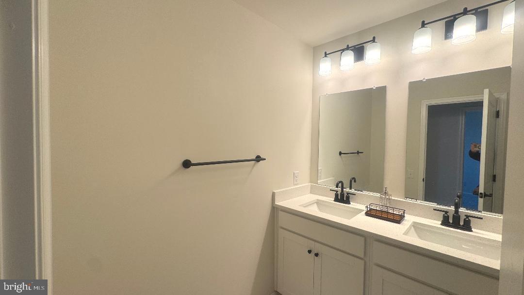 SPRING LAKE - Residential Lease