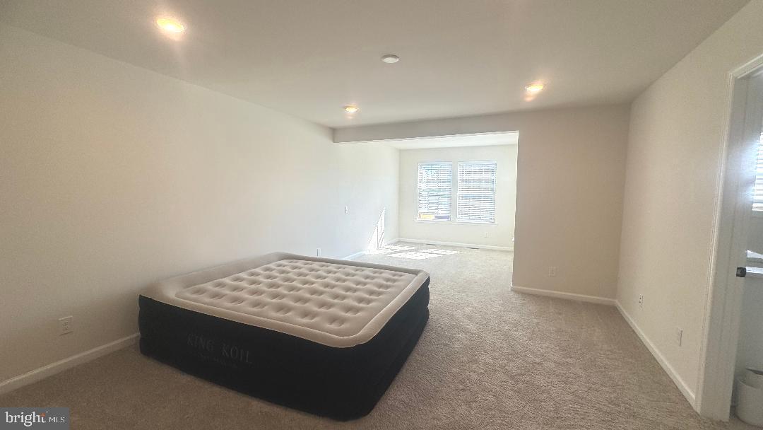 SPRING LAKE - Residential Lease