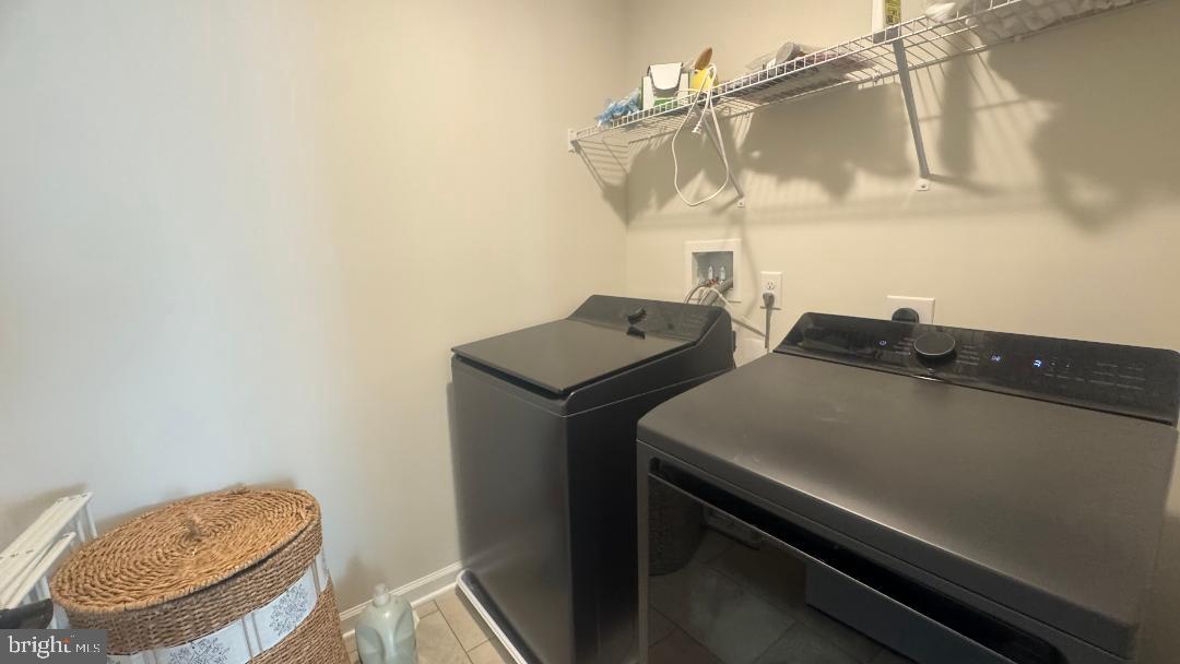 SPRING LAKE - Residential Lease