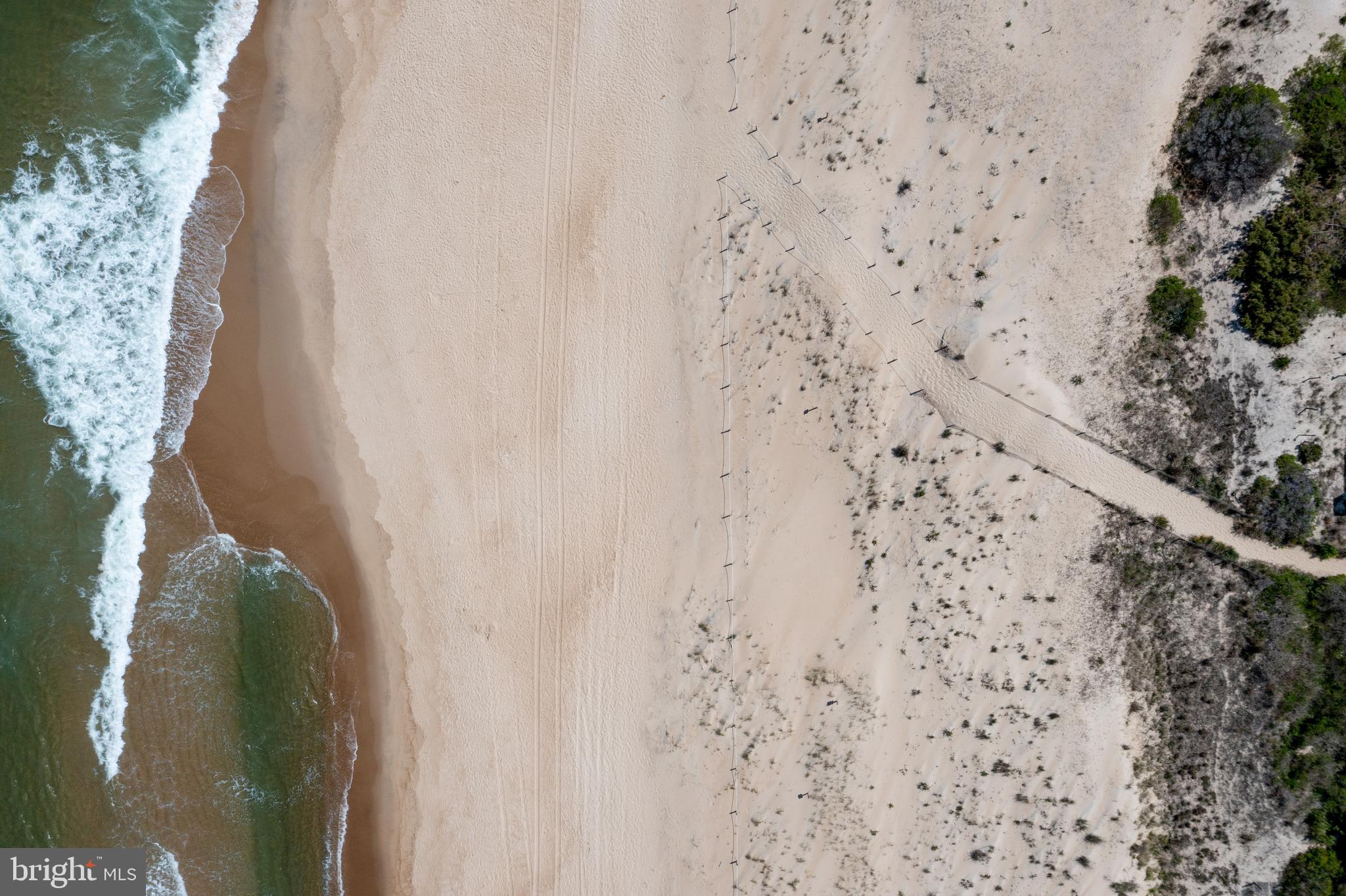 BACK BAY COVE - Residential