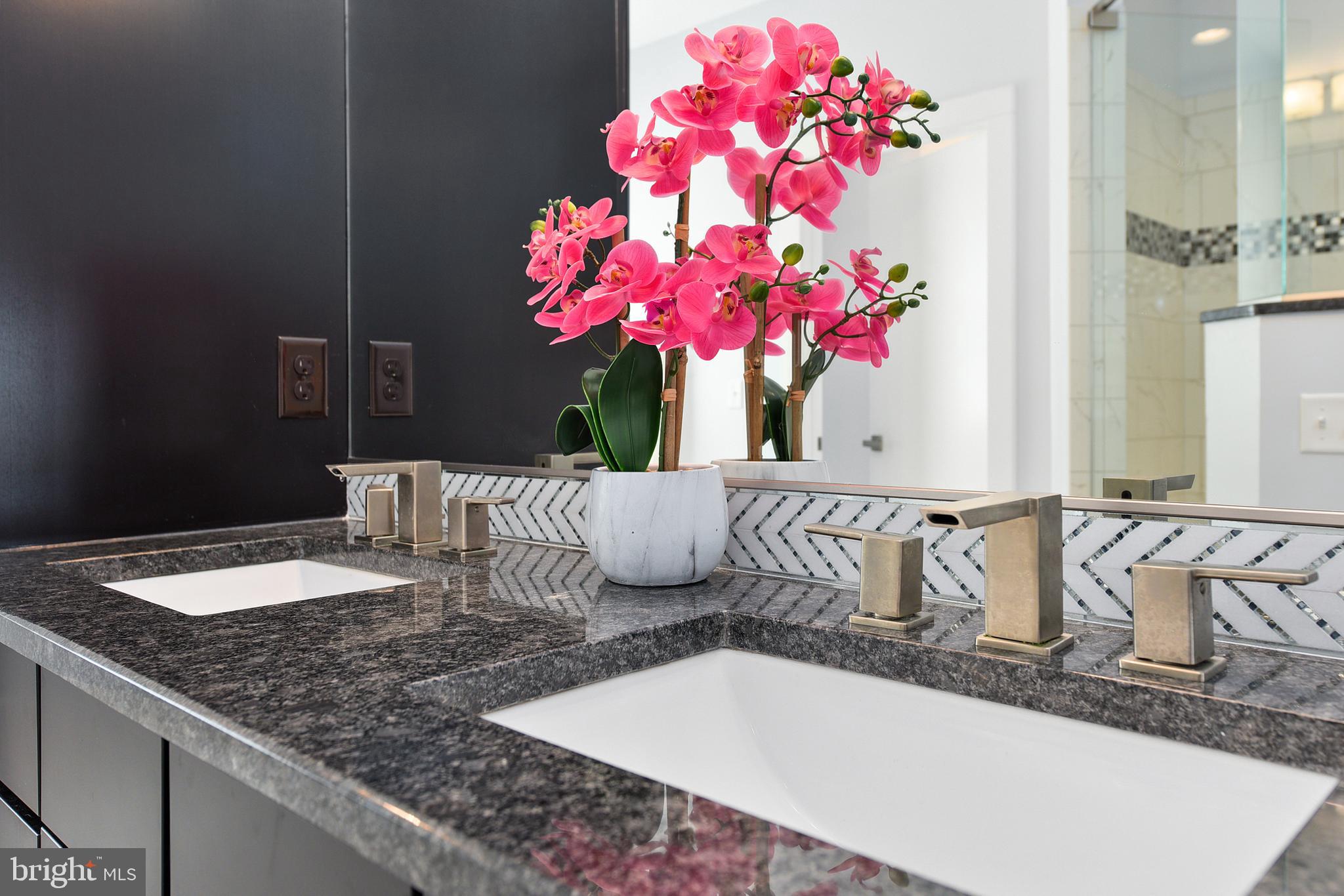 BACK BAY COVE - Residential