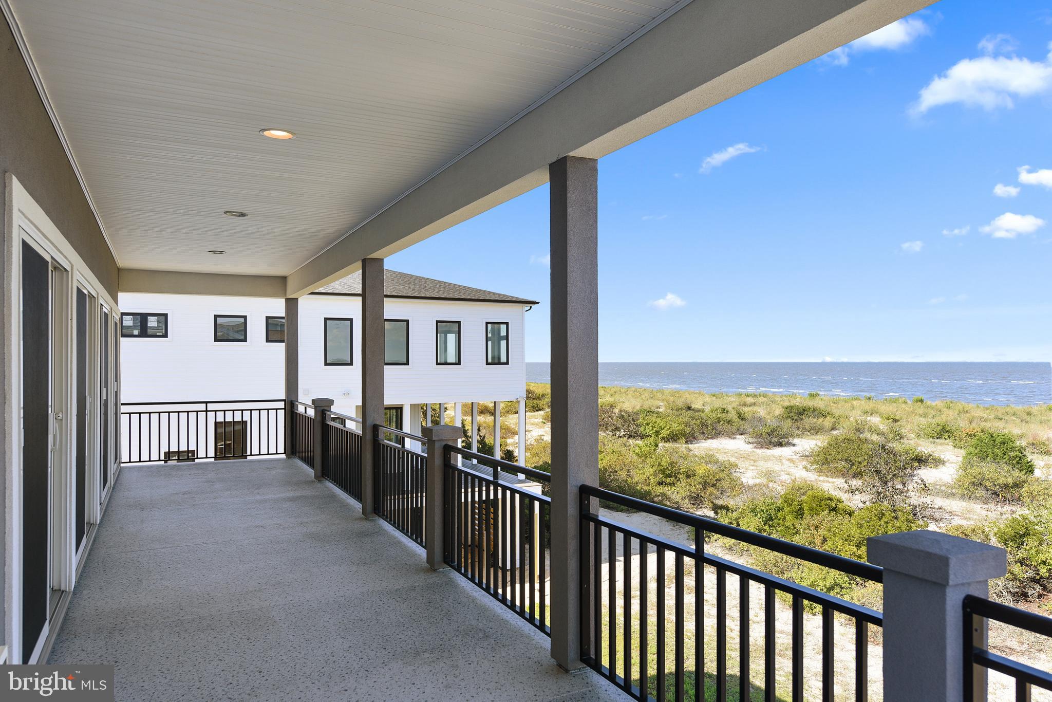 BACK BAY COVE - Residential