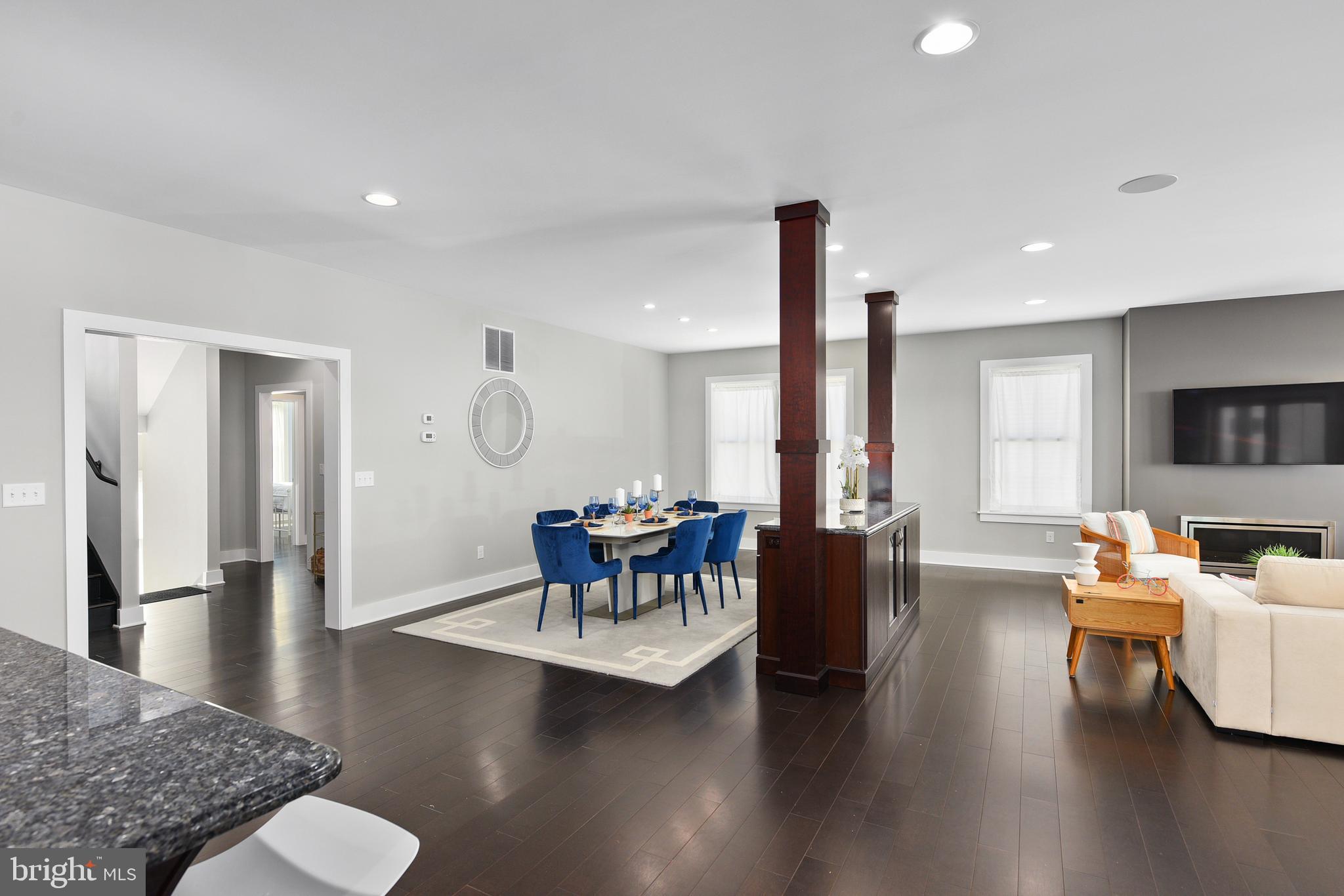 BACK BAY COVE - Residential