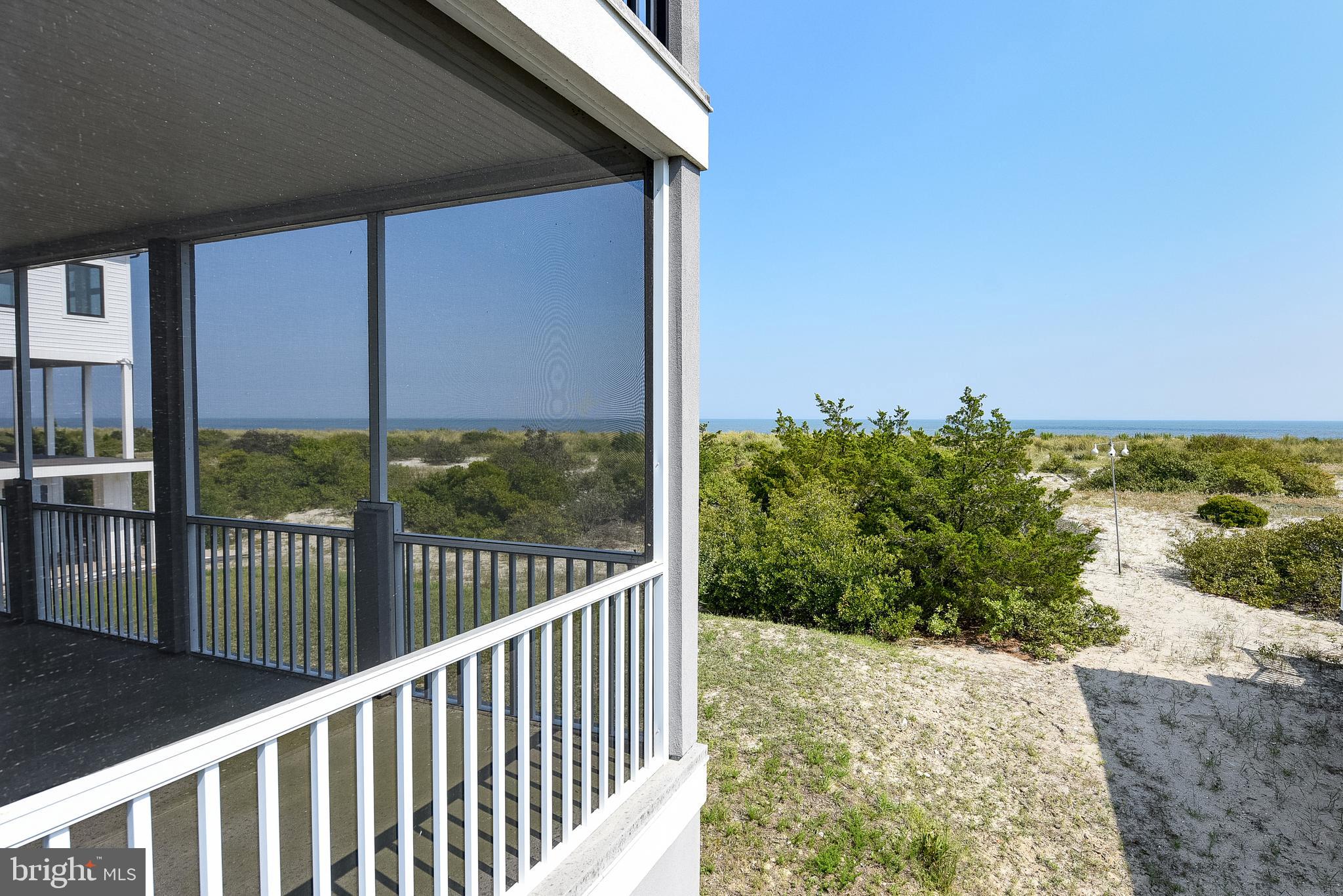 BACK BAY COVE - Residential