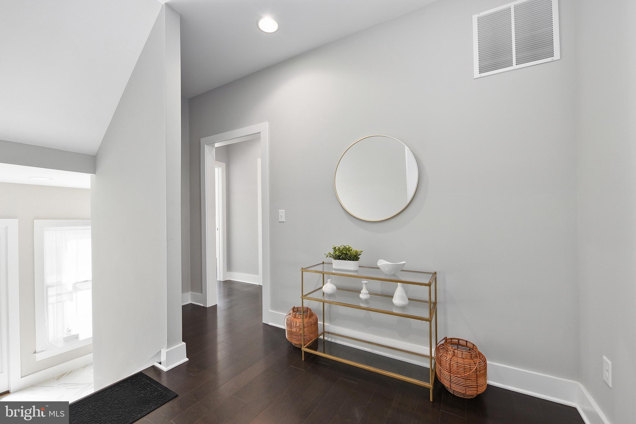 BACK BAY COVE - Residential